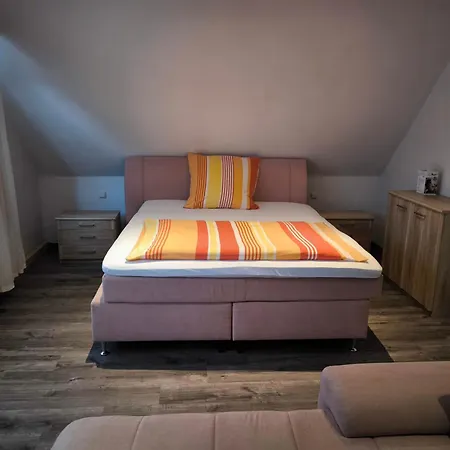 Otel Meyer Bergheim (Rhein-Erft-Kreis)